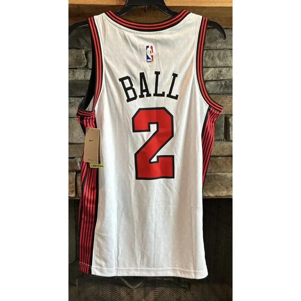 Men’s NIKE Dri-Fit Chicago Bulls Lonzo Ball #2 Jersey Size 40 S NWT *C1